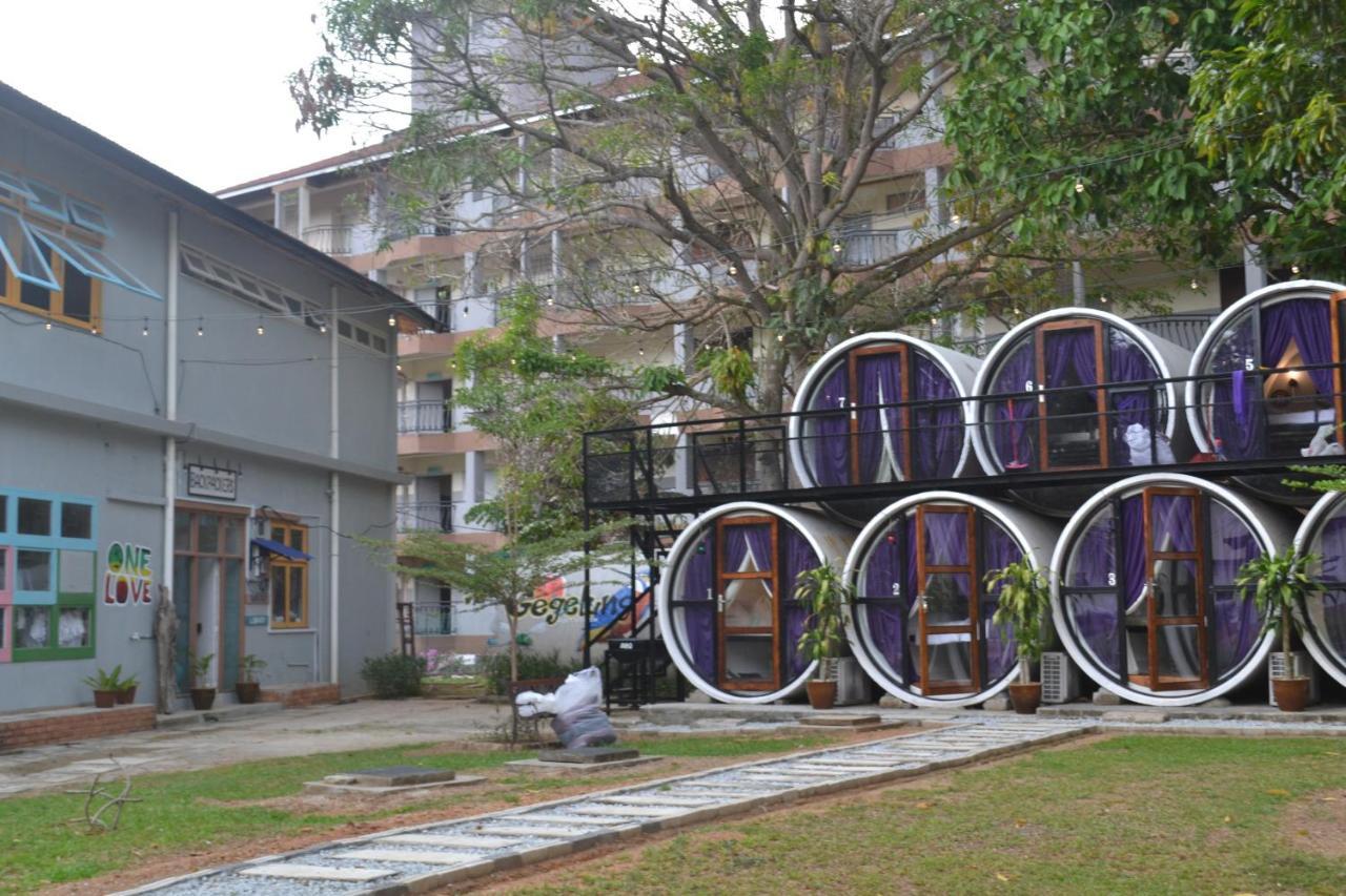 Bagan Pinang Guest House Port Dickson Exterior photo